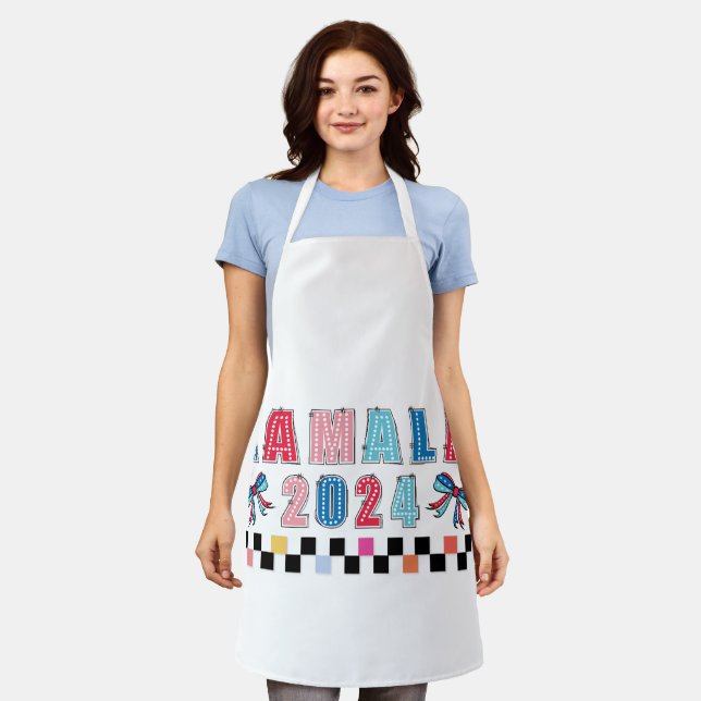 Tablier Colorful Kamala Harris 2024. BLANCHE. Medium (Porté)