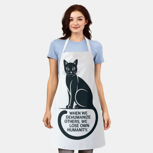 Tablier Dehumanize No More: Empowering Design for  (Porté)