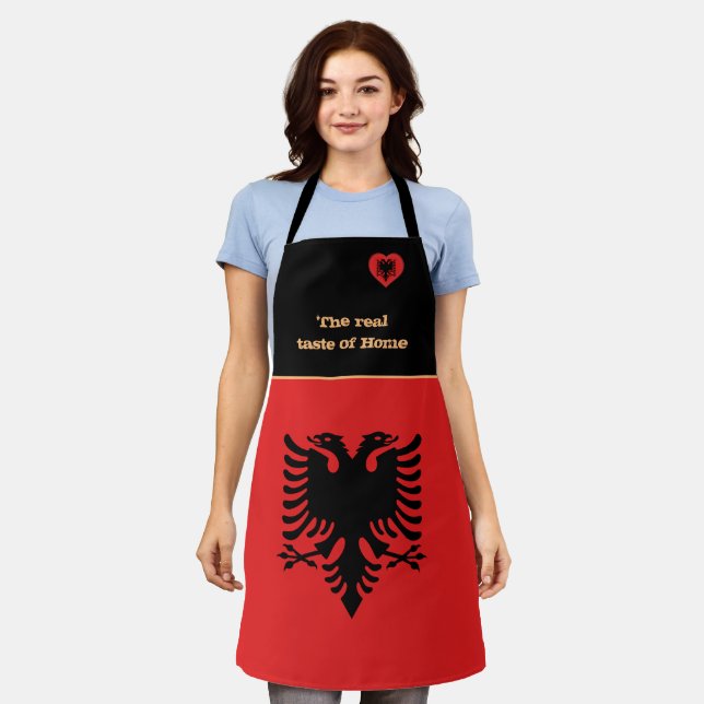 Tablier Drapeau albanais et maison, Albanie/Cuisine Ap (Porté)