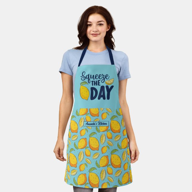 Tablier Drôle Cuisine Pun Squeeze Le Jour Lemon Motif (Porté)