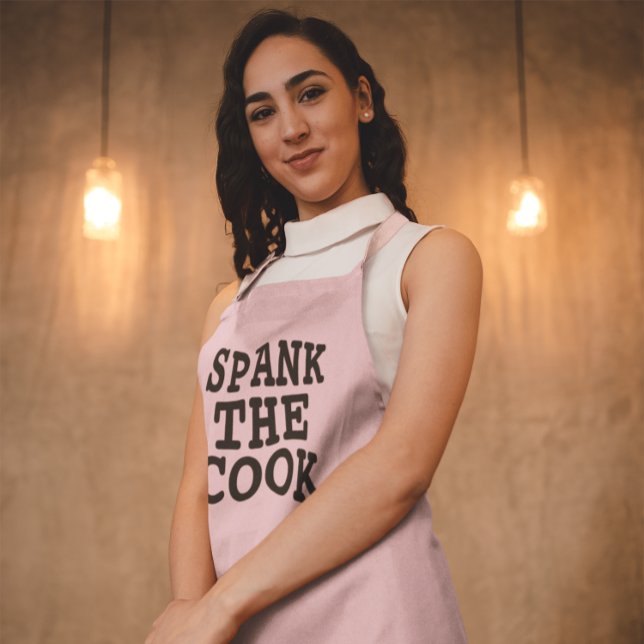 TABLIER ESPAGNEZ LE CUISINIER LE JOUR DE LA VALENTINE FEMM (Créateur téléchargé)