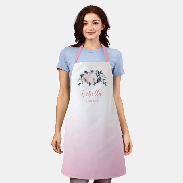 Tablier Fleur rose mauve femme de ménage personnalisée (Porté)
