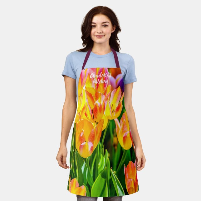 Tablier Fleurs De Tulipes Cutes Et Chic (Porté)