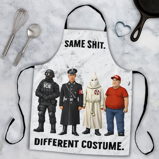 Tablier Même Costume Différent (Créateur téléchargé)