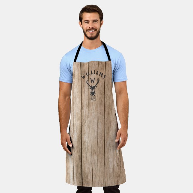 Tablier Monogramme Rustique Personnalisé Nom de famille Bo (Porté)