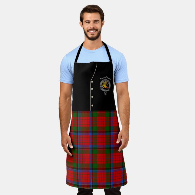 Tablier Nicolson Clan Badge & Tartan Kilt Apron (Porté)