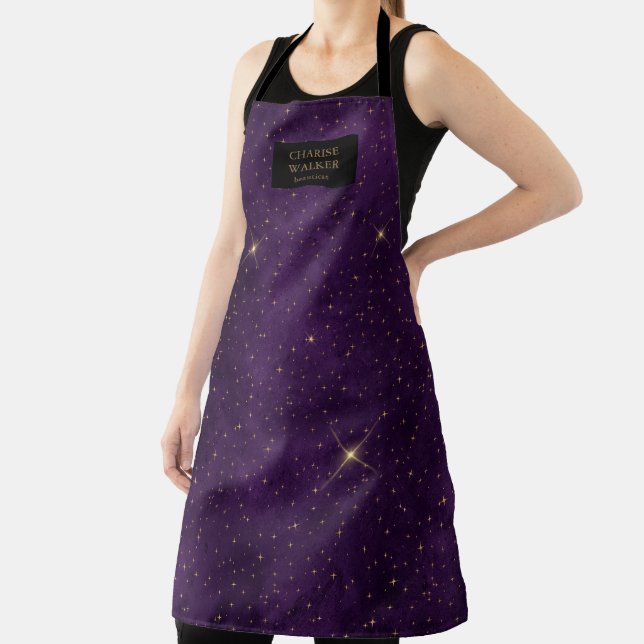 Tablier violet ciel or étoiles esthétique salon monogramme (Insitu)