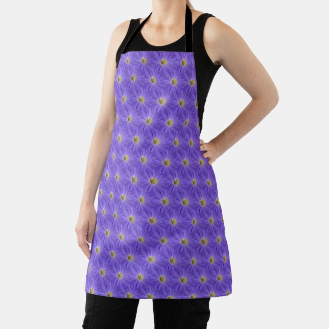 Tabliers Maisy Sunny Purple Daisons Aprons & Cadea (Insitu)