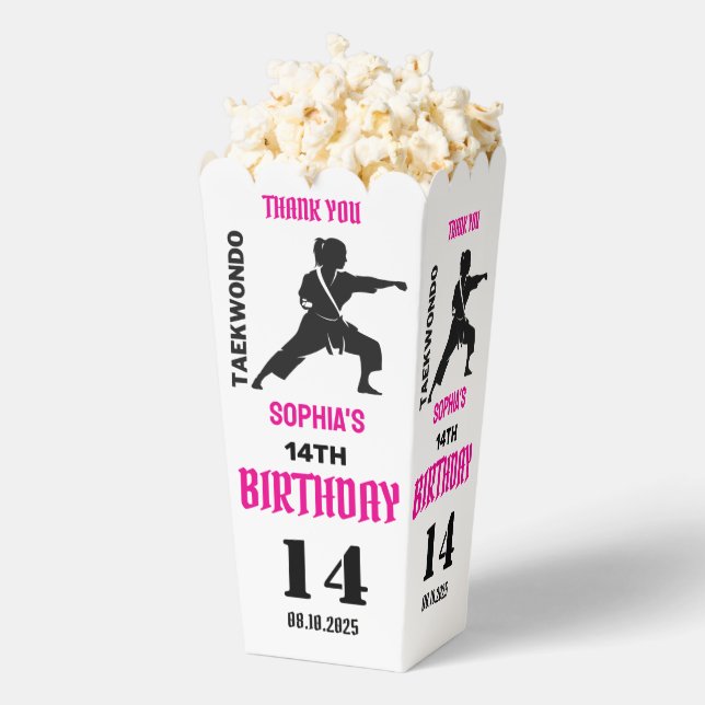 Taekwondo Birthday Party, Taekwondo Girl Player Favor Box (Popped)