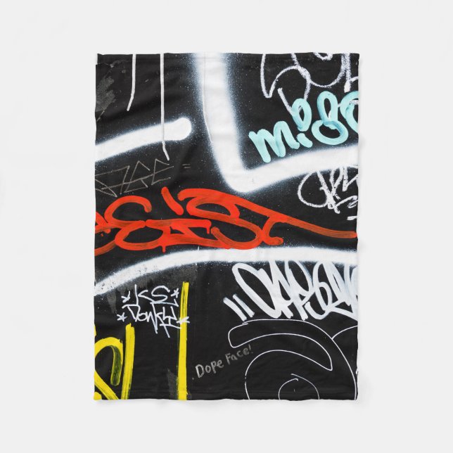 tagged fleece blanket (Front)