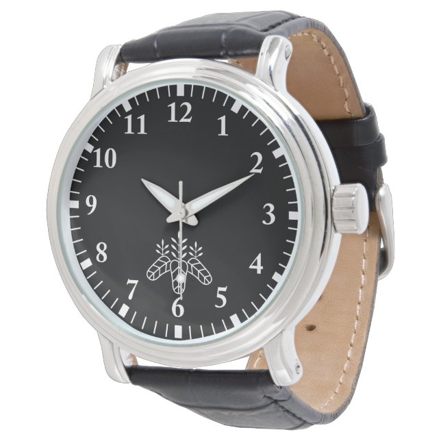 Taiko paulownia watch (Angled)