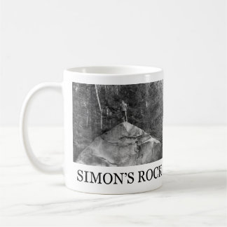 Taille standard tasse avec Betty Hall sur le Roche