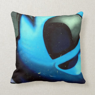 Taiwanese graffiti, Taipei, Taiwan Throw Pillow