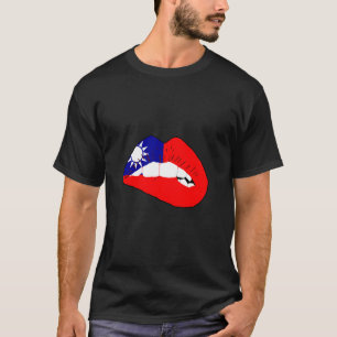 Taiwanese Pride Taiwanese Flag Taiwan Lip Taiwanes T-Shirt