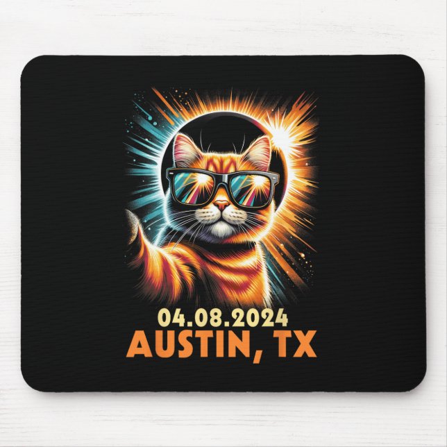 Taking A Selfie Total Solar Eclipse 2024 Austin Te Mouse Pad (Front)