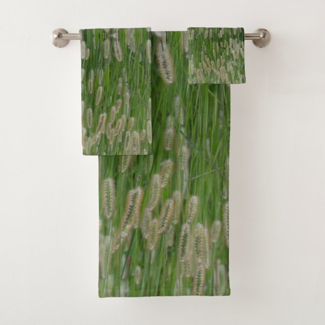 Tall Green Grasses Seeds Bath Towel Set (Insitu)