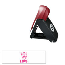 Chat mignon de la Saint-Valentin avec cœur