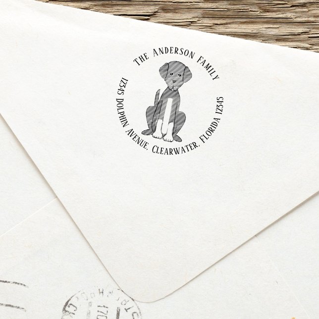 Tampon Auto-encreur Adresse de retour Famille personnalisée (Black dog return address label stamp.)