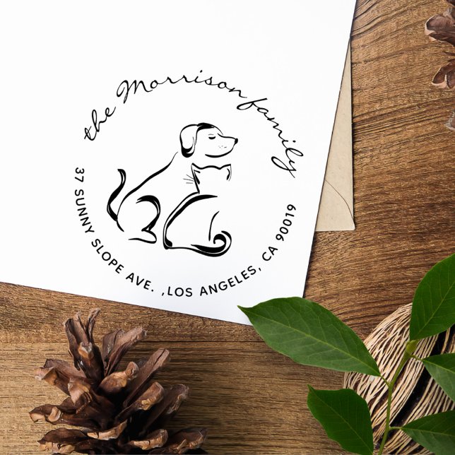 Tampon Auto-encreur Chien et chat Modern Script Famille Retour Adresse (Créateur téléchargé)