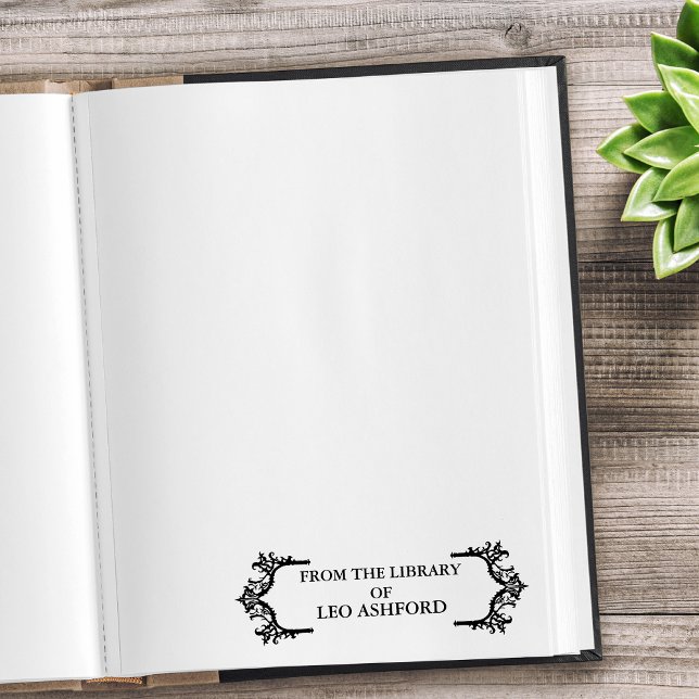 Tampon Auto-encreur De la bibliothèque de nom personnalisé gothique or (Elegant Border From The Library Of Leo Ashford)