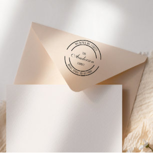 Tampon Auto-encreur Logo moderne rond Nom de famille Adresse de retour