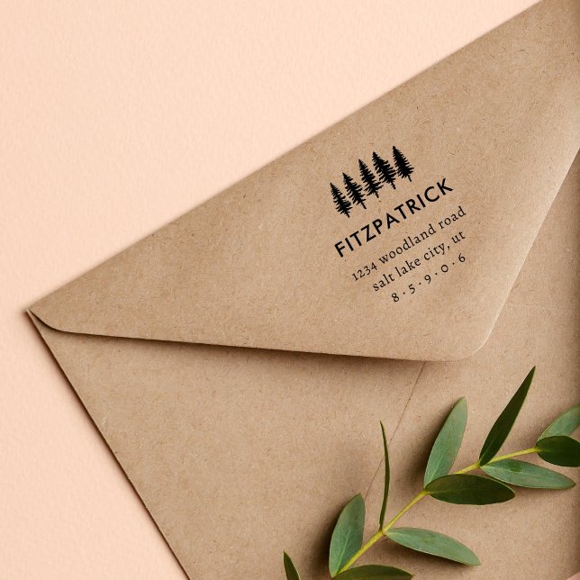 Tampon Auto-encreur Modern Pine Trees Nom de famille Adresse de retour (Créateur téléchargé)