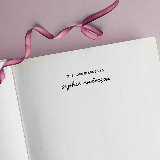 Tampon Auto-encreur Nom De Script Élégant Ce Livre Appartient À (Créateur téléchargé)