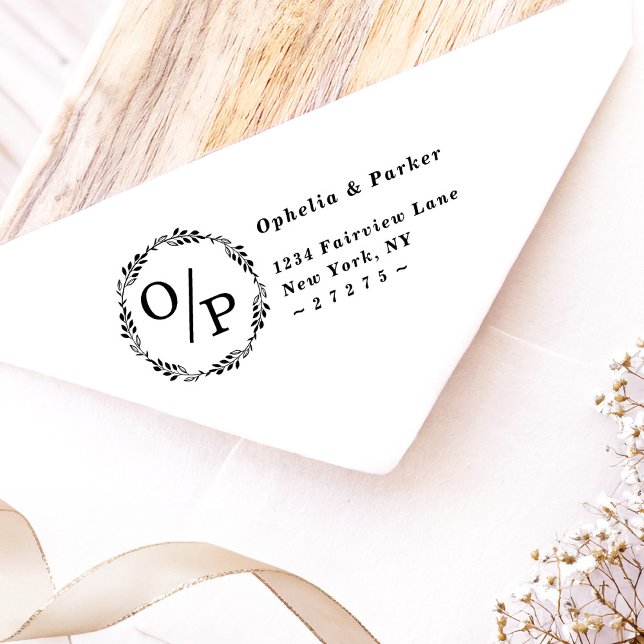 Tampon Auto-encreur Ophelia Circle Mariage Monogramme Adresse de retou (Say "I DO" to Romantic Watercolor Florals and a Cottagecore Vibe with the Ophelia Wedding Suite.)