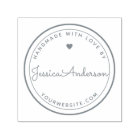 Un coeur moderne fait main avec l'amour Craft do-i