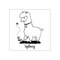 Joli alpaga joyeux avec dessin animé de papillon