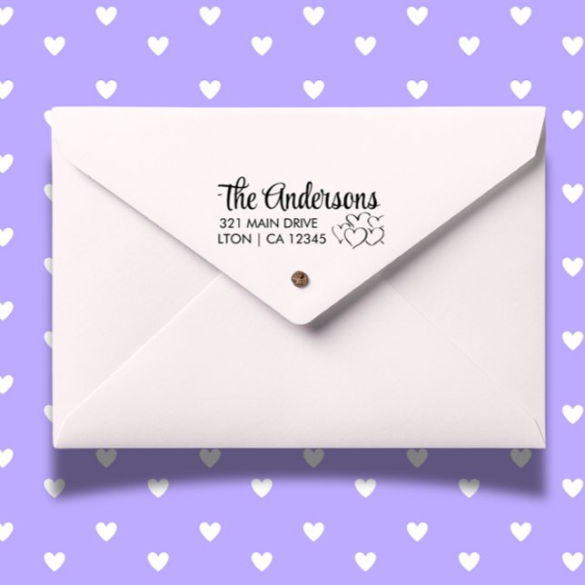 Tampons Encreurs Personnaliser la famille Coeurs Script Retourner l (Create heartfelt mail with a Personalize Cat Script Return Address Rubber Stamp.)