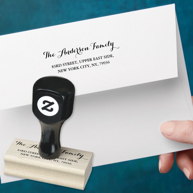 Tampons Encreurs Script simple élégant Nom de famille Adresse de re (Simple Elegant Script Family Name Return Address Rubber Stamp)
