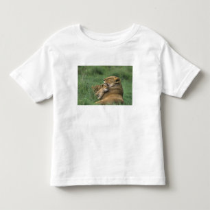 Tanzania, Ngorongoro Crater. African lion mother Toddler T-shirt