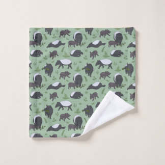 Tapir Family Dinner in Green Wash Cloth