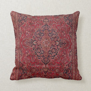 Tapis antique rouge throw pillow
