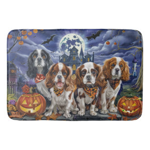 Tapis De Bain Cavalier King Charles Spaniel Halloween Éffrayant