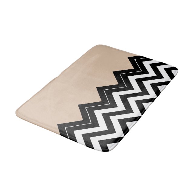 Tapis De Bain Chic Taupe Blanc Noir Zigzag Stripes Motif (Angle)