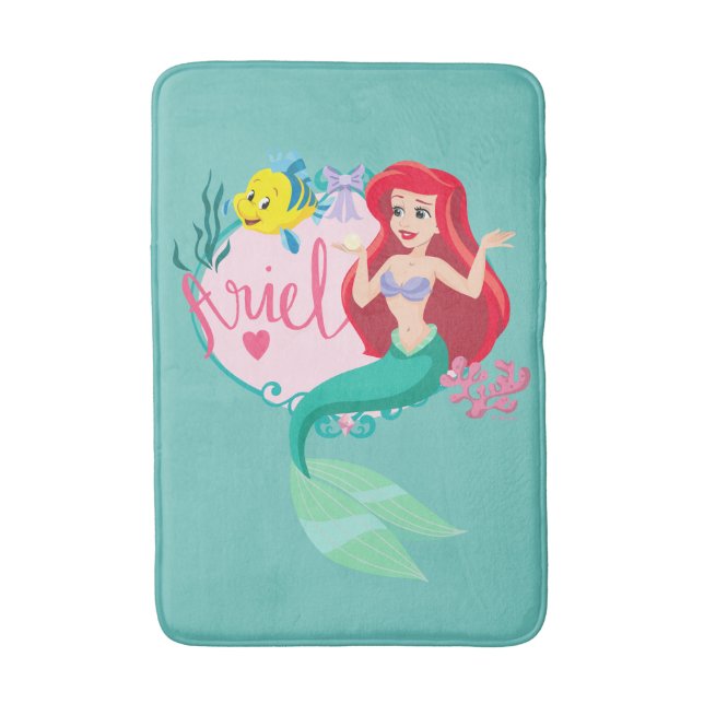 Tapis De Bain Graphique Ariel Avec Le Nom Du Fond (Devant (Vertical))