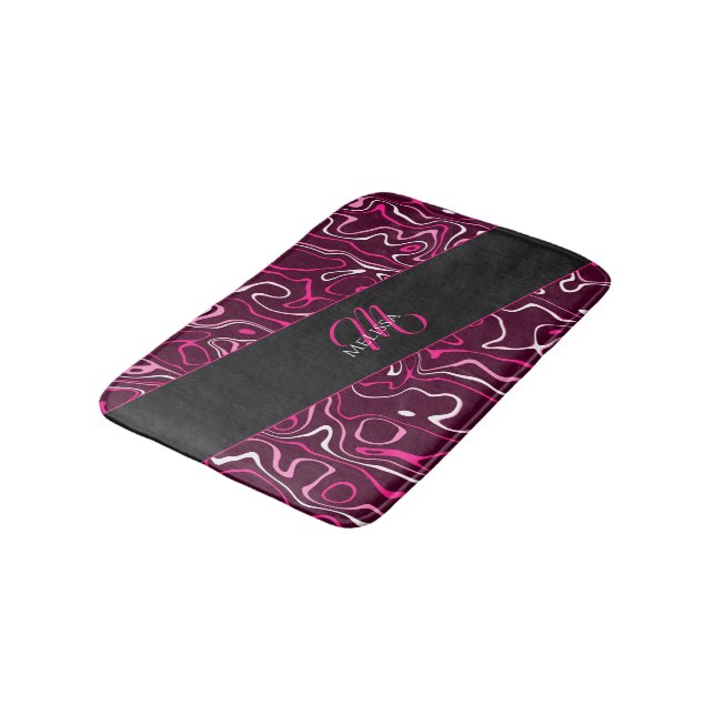 Tapis De Bain Hot pink damascus abstract swirls Custom Monogram (Angle)