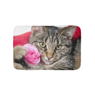 Tapis De Bain Le chat tigré mignon avec s'est levé