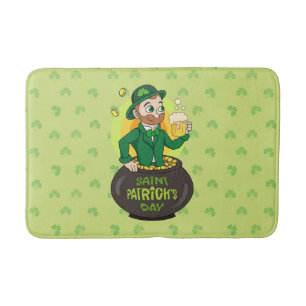 Tapis De Bain Leprechaun de dessin dans une casserole d'or tenan