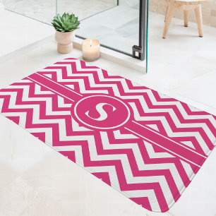 Tapis De Bain Monogramme Chevron Rose Chaud Et Blanc