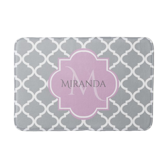 Tapis De Bain Monogramme et nom de la lavande de Quatrefoil gris (Devant)