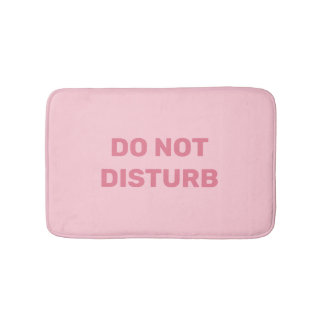Tapis De Bain Ne Disturbez Pas La Tendance Pastel Pink Bath Mat