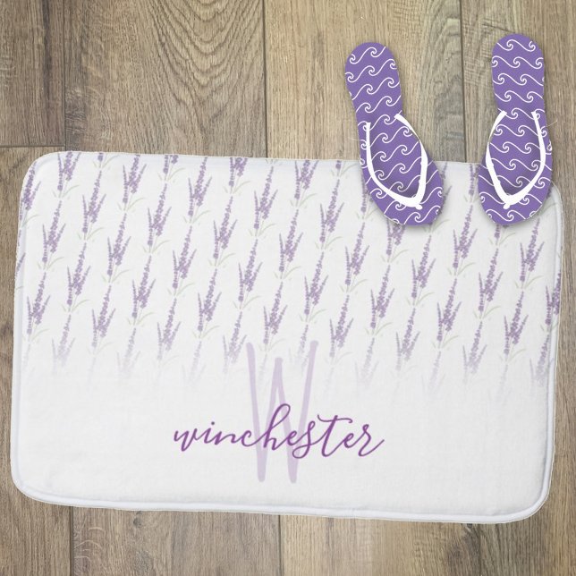 Tapis De Bain Nom Monogram Farmhouse Lavender Flower Motif (Créateur téléchargé)