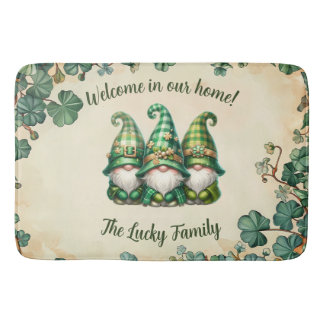 Tapis De Bain Personalize this St. Patrick's Day