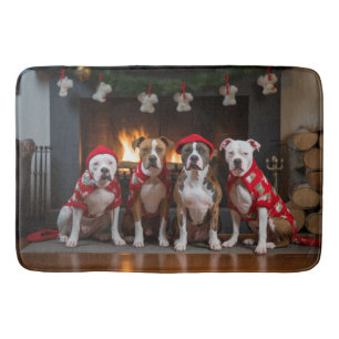 Tapis De Bain Staffordshire américain près de la cheminée Noël