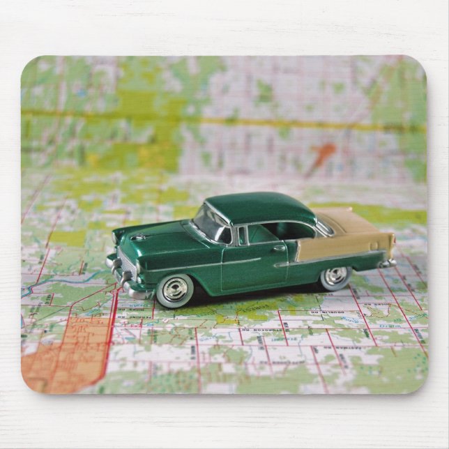 Tapis De Souris 1955 : Une voiture sur une carte routière (Devant)