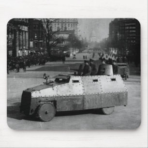 Tapis De Souris 27 mars 1917 :  L'escadron de véhicule blindé