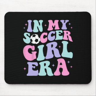 Tapis De Souris À l'ère de ma fille footballeuse Rétro Groovy Foot